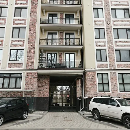Apartment Charming, Spacious And Luxurious 2br In Center - Grandstay Chisinau